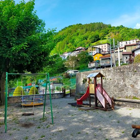 Villa Gioco Dell'Oca Ponna Superiore Exterior foto