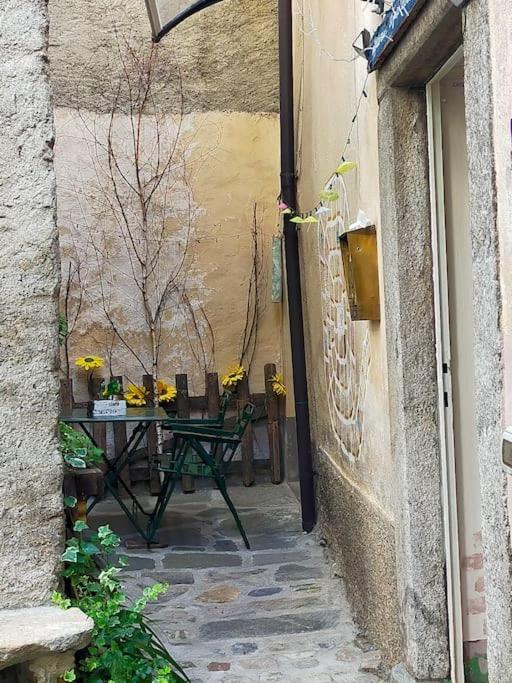 Villa Gioco Dell'Oca Ponna Superiore Exterior foto