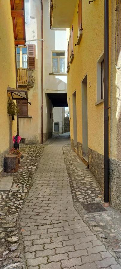 Villa Gioco Dell'Oca Ponna Superiore Exterior foto